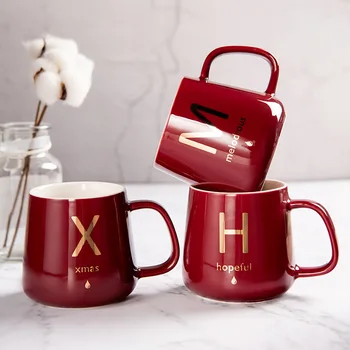 Europos stiliaus keramikos vyno raudona raidė taurės kūrybinė asmenybė puodelis su dangteliu šaukštas kavos puodelį, tendencija pora taurės namų vandens taurė